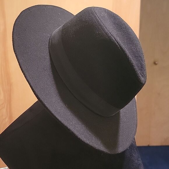 Chatties black hat O/S - Picture 2 of 5